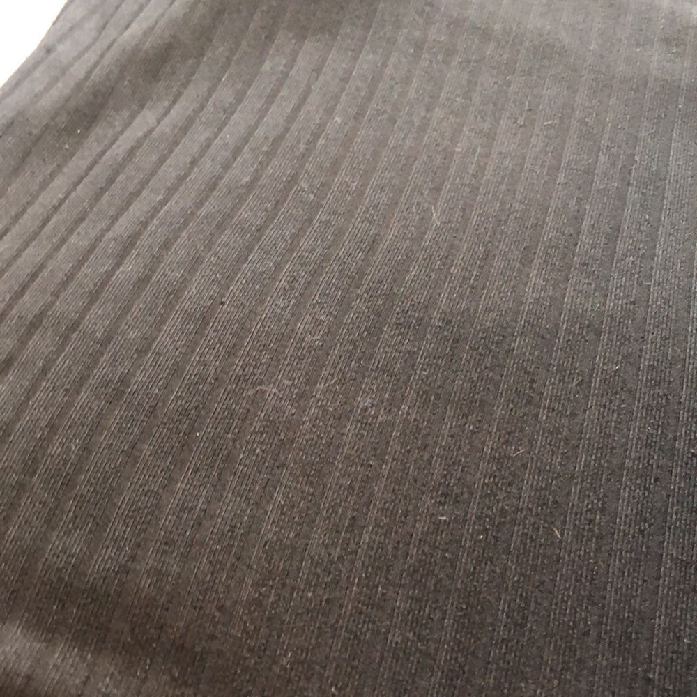 Crop Top - Picture 2 of 4